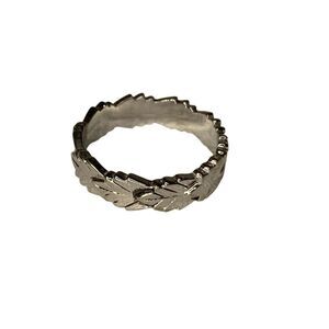 Avon Silver Leaf Band Ring Size 6 Textured Nature Motif Vintage Jewelry